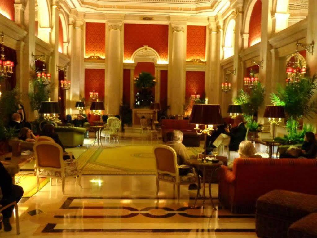 Hotel Avenida Palace Lisbon Bagian luar foto Lobby