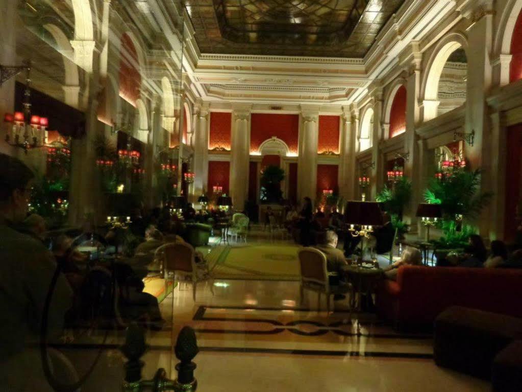 Hotel Avenida Palace Lisbon Bagian luar foto The lobby of the hotel